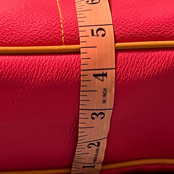 👜 Dooney & Bourke Small Daniela Satchel - Dark Pink- EUC- Crossbody - Picture 7 of 11